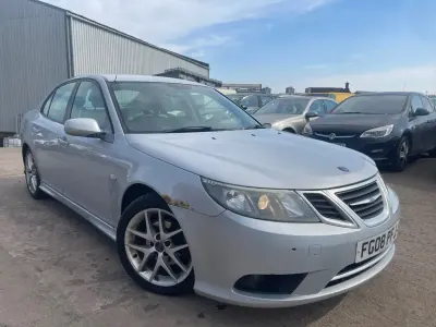 Usado Saab 9-3 Vector 150 HP (110 kW) 2008 Prateado Sedan