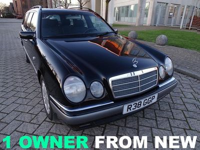Used Mercedes E300 Elegance 1998 Black Estate
