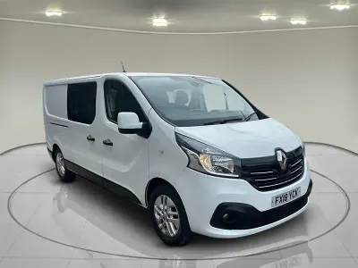 Used Renault Trafic 2018 White MPV