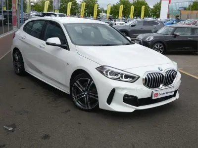 Used BMW 118 M Sport 138 HP (101 kW) 2020 White Hatchback