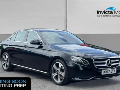 Używany Mercedes E220