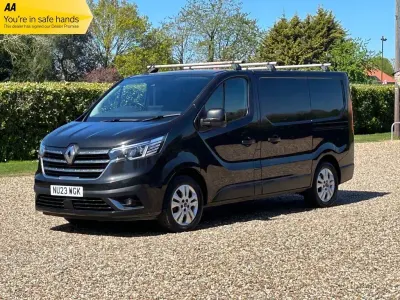 Used Renault Trafic 2023 Black MPV