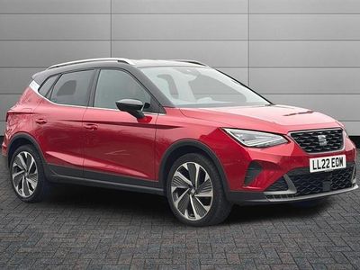 Used Seat Arona FR Sport 110 HP (80 kW) 2022 Desire red with black roof SUV