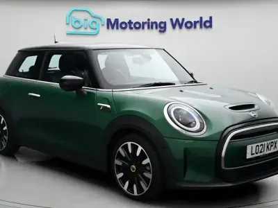 Used Mini Cooper S Level 3 135 kW (184 HP) 2023 Hatchback