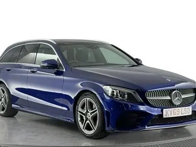 Used Mercedes C300 AMG Line Premium Plus 245 HP (180 kW) 2019 Blue Estate