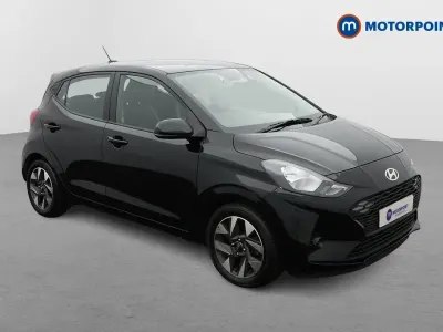 Używany Hyundai i10 Advanced 67 KM (49 kW) 2024 Czarny Hatchback