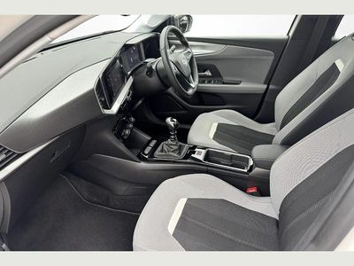 Used Vauxhall Mokka Edition 99 HP (72 kW) 2022 White SUV