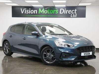 Begagnad Ford Focus ST-Line 2022 Blå Halvkombi