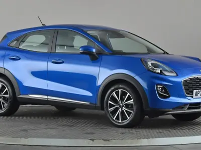 Usado Ford Puma Titanium 125 HP (91 kW) 2024 Azul SUV