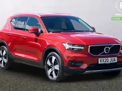 Used Volvo XC40 Momentum 163 HP (119 kW) 2020 Red SUV