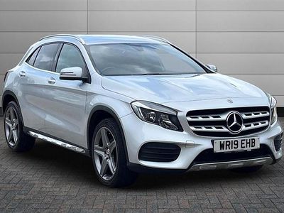 Mercedes GLA200