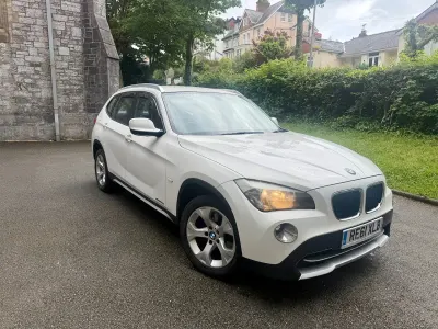Used BMW X1 2011 White SUV