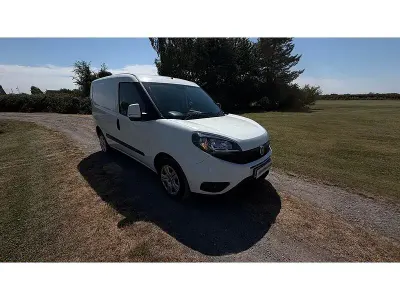 Used Fiat Doblò 2023 White MPV