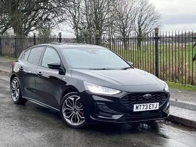 Begagnad Ford Focus ST-Line X 125 HK (91 kW) 2023 Halvkombi