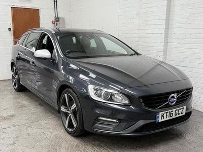 Used Volvo V60 R-Design 150 HP (110 kW) 2016 Grey Estate