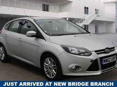 Used Ford Focus Titanium 125 HP (91 kW) 2013 Silver Hatchback