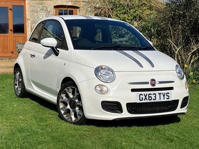 Used Fiat 500 S 85 HP (62 kW) 2013 White Hatchback
