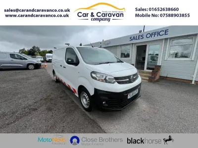 Used Vauxhall Vivaro Edition 100 HP (73 kW) 2019 White MPV