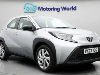 Używany Toyota Aygo X PURE 72 KM (52 kW) 2025 SUV
