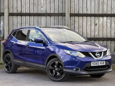 Używany Nissan Qashqai N-TEC 110 KM (80 kW) 2016 Niebieski SUV
