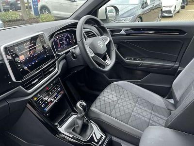 Used VW T-Roc R-line 150 HP (110 kW) 2025 Grey SUV