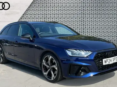Used Audi A4 Black Edition 204 HP (150 kW) 2024 Blue Estate