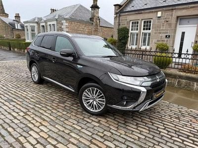 Used Mitsubishi Outlander 224 HP (164 kW) 2020 Black SUV