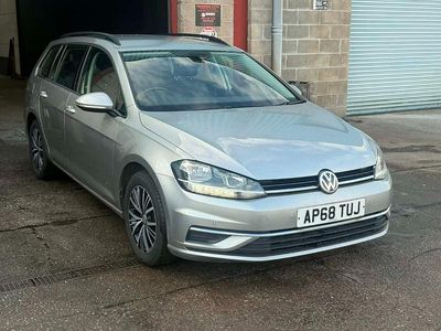 Used VW Golf VII SE 150 HP (110 kW) 2019 Silver Estate