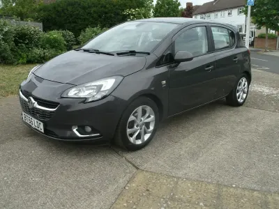 Usado Vauxhall Corsa SRi 70 CV (51 kW) 2016 Gris Utilitario