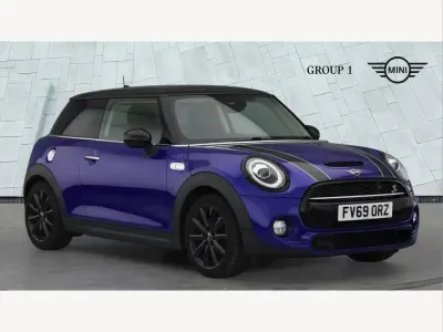 Używany Mini Cooper S Classic 192 KM (141 kW) 2019 Niebieski Hatchback