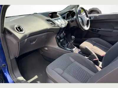 Used Ford Fiesta Zetec 99 HP (72 kW) 2016 Blue Hatchback