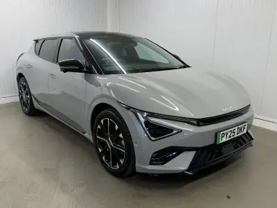 Begagnad Kia EV6 GT-Line S 239 kW (325 HK) 2025 Grå SUV