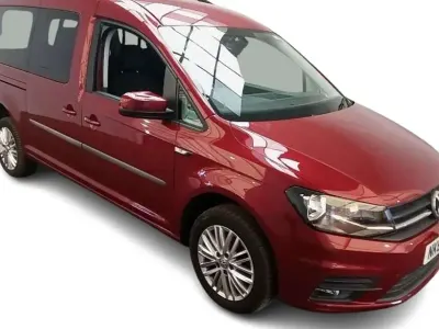 Usado VW Caddy Maxi Life 2020 Vermelho Monovolume