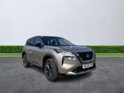 New Nissan X-Trail Tekna 213 HP (156 kW) 2026 Chmpgn slvrblk SUV