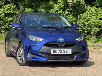 Used Toyota Yaris 116 HP (85 kW) 2022 Blue Hatchback