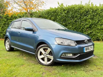 Usado VW Polo SEL 110 CV (80 kW) 2016 Azul Utilitario