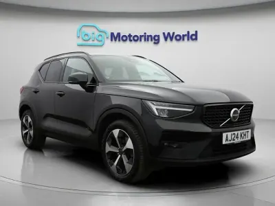 Used Volvo XC40 Plus 163 HP (119 kW) 2024 Black SUV