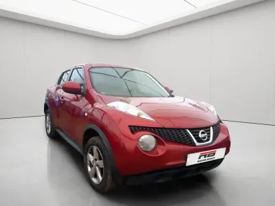 Usado Nissan Juke Visia 94 HP (69 kW) 2013 Vermelho SUV