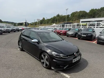 Used VW Golf VII R 300 HP (220 kW) 2020 Black Hatchback