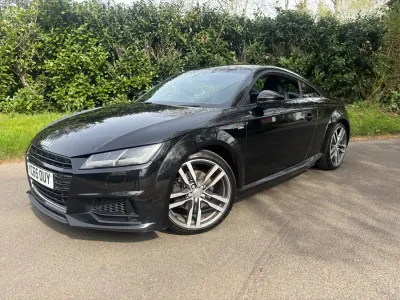Begagnad Audi TT S-Line 184 HK (135 kW) 2015 Svart Sportkupé