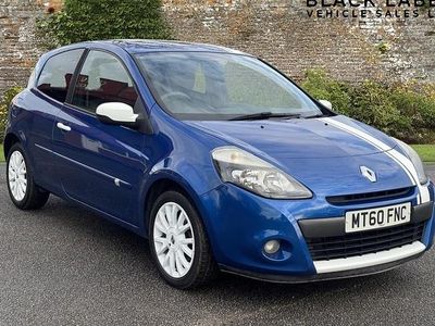 Blue Used 2010 Renault Clio II Hatchback | £1,490 (Fair price)