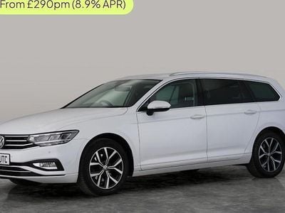 Begagnad VW Passat SEL 150 HK (110 kW) 2023 Vit Kombi