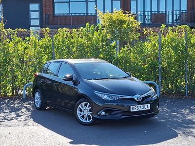 Toyota Auris Hybrid