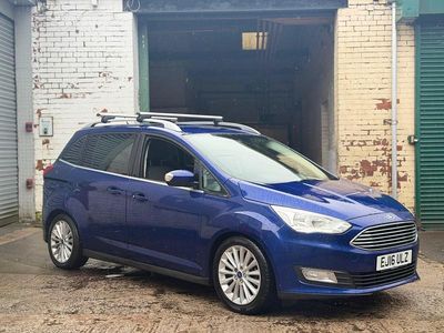 Used Ford Grand C-Max Titanium 125 HP (91 kW) 2016 Blue MPV