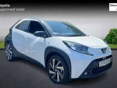 Used Toyota Aygo X 72 HP (52 kW) 2025 White SUV