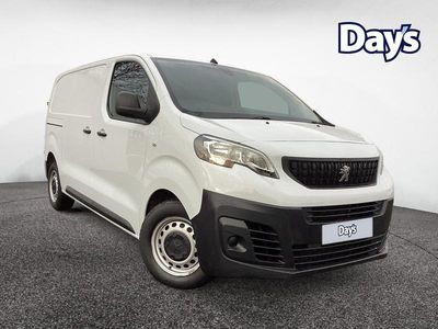 White Used 2023 Peugeot Expert Premium Van | £13,690 (Fair price)