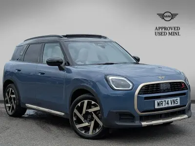 Usado Mini Countryman 215 CV (158 kW) 2024 Azul SUV