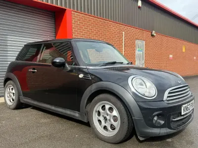 Used Mini Cooper D Hatch 2012 Black Hatchback