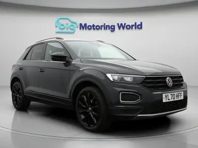 Używany VW T-Roc Black Edition 150 KM (110 kW) 2021 Szary SUV