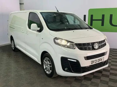 Used Vauxhall Vivaro Sportive 100 HP (73 kW) 2021 White MPV